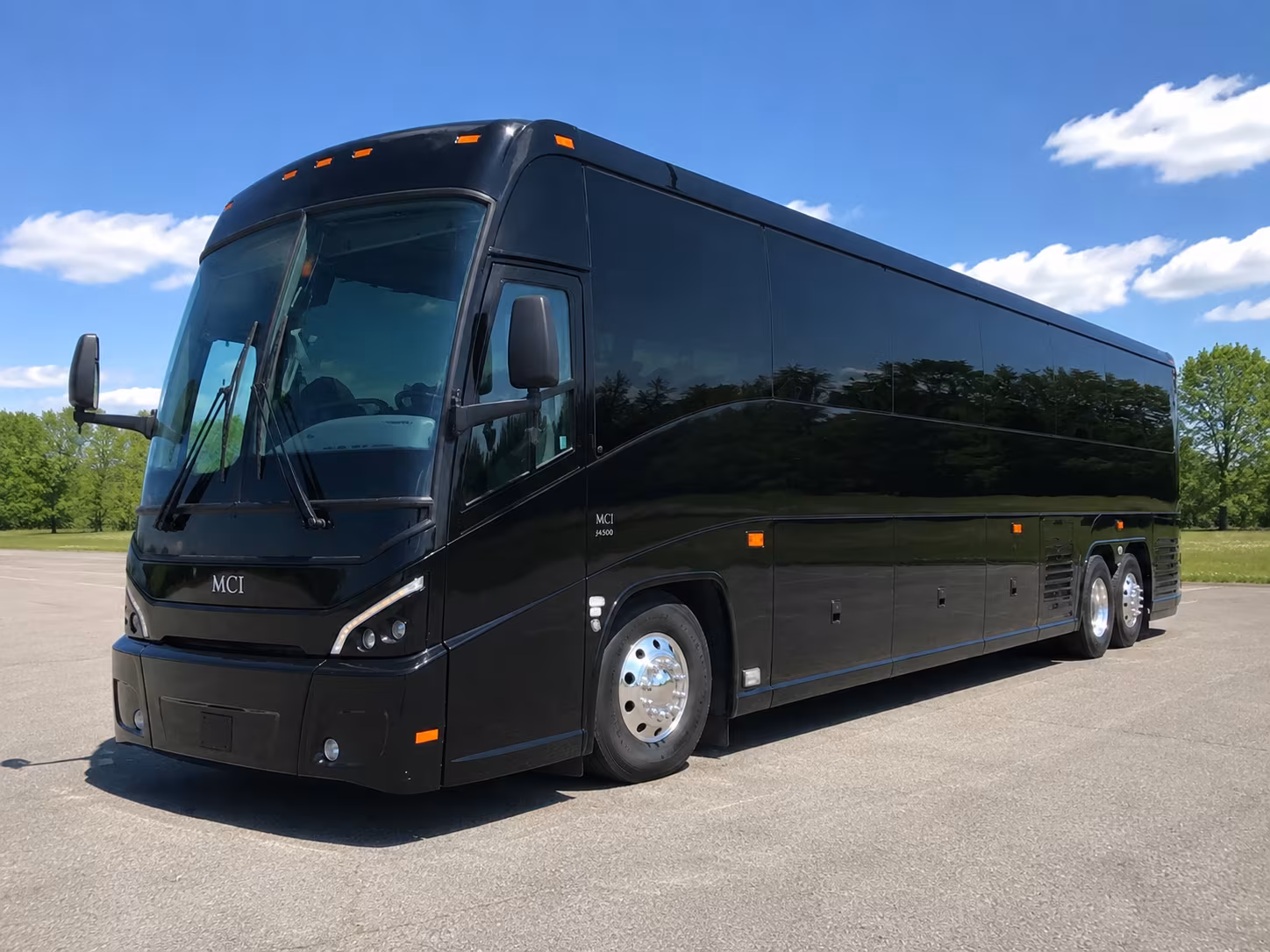 charter buses for large receptions at wings event center and kalamazoo country club