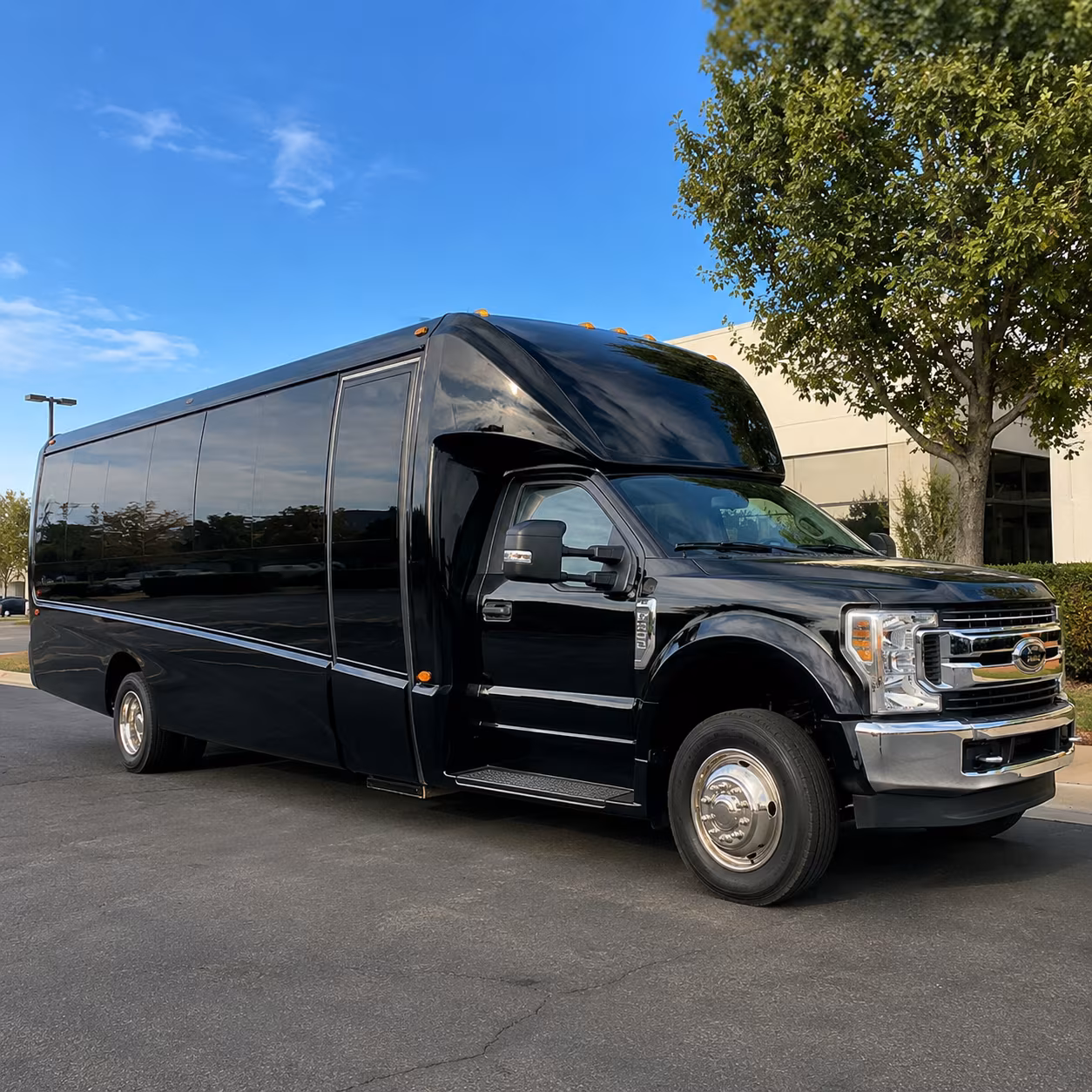 minibus and party bus rentals for fenn valley and the fennville wine route